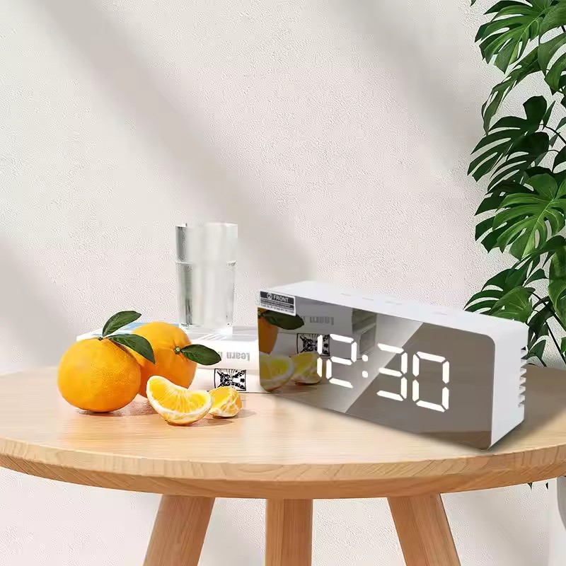 1개 화이트 디지털 시계 LED 미러 테이블 시계 스누 - Lighting Home Decor Wall Clocks 리뷰 및 가격